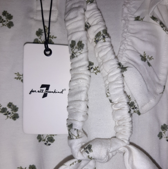 🆕️ 7 For All Mankind Baby Girls Ivory Floral Footed Sleeper Set / 3-6 Months - Picture 3 of 7